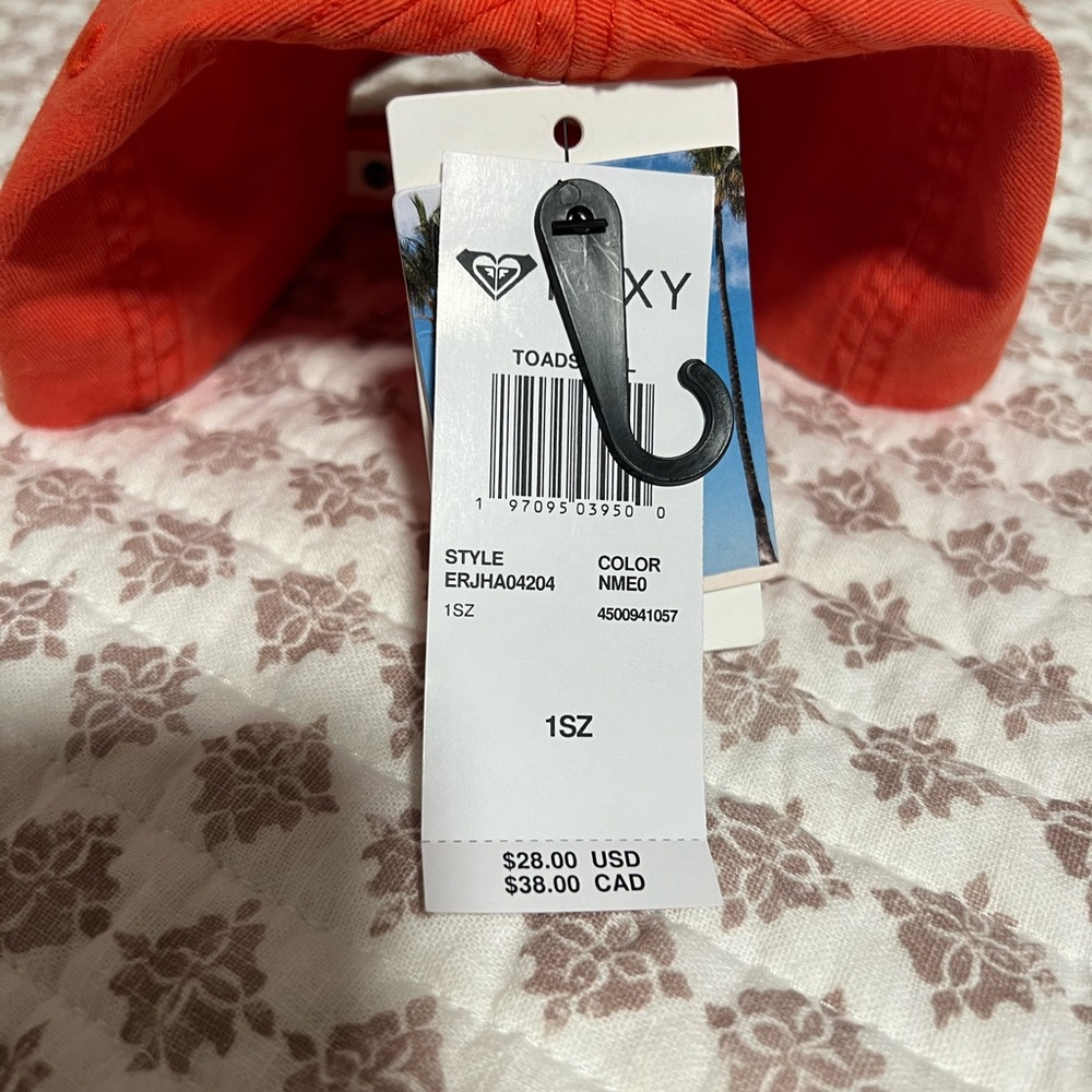 NWT Roxy Baseball Cap - Picture 2 of 3